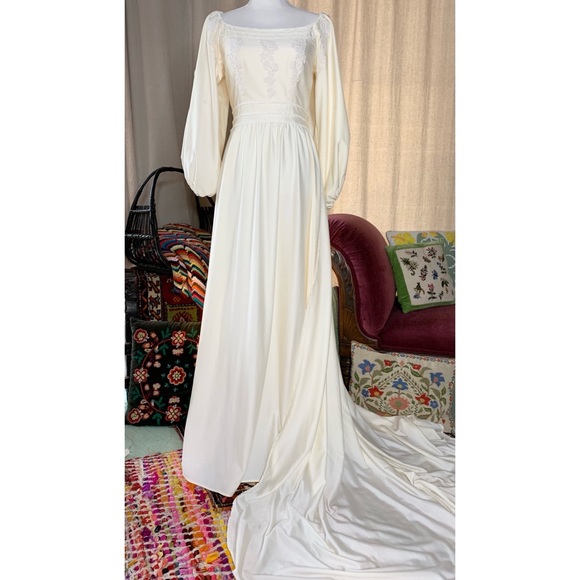 70s Polyester Bridal Gown - Picture 1 of 15